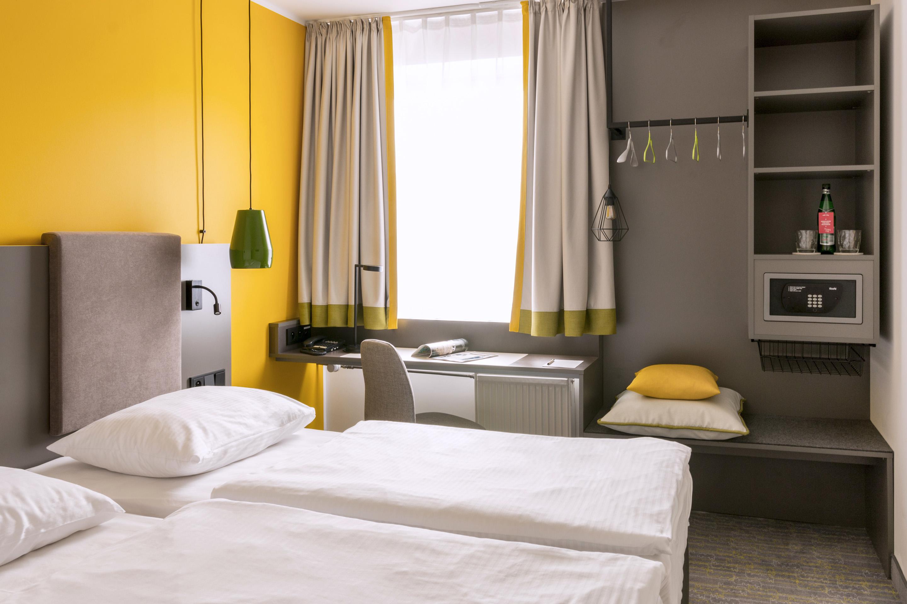 Vienna House Easy By Wyndham Cracow Hotel Krakow Exterior photo