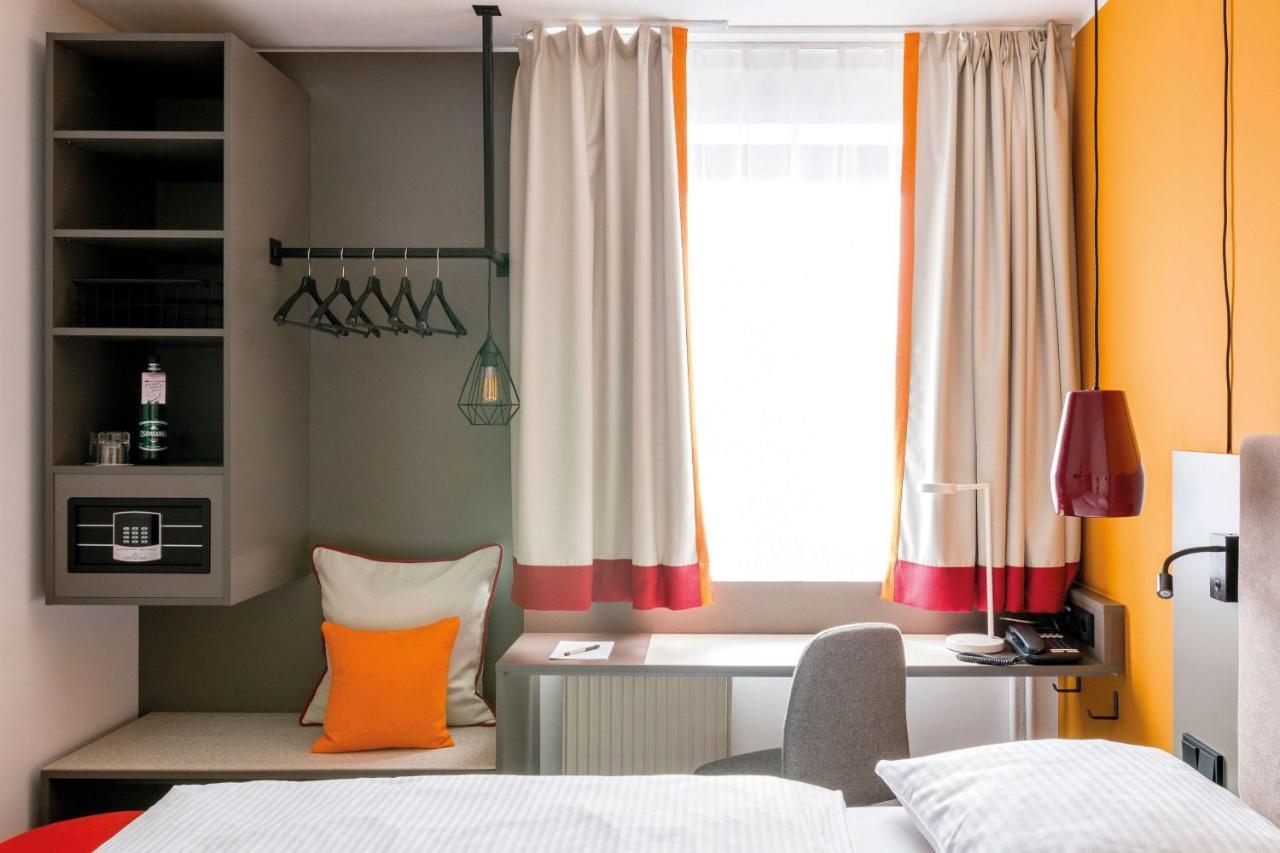 Vienna House Easy By Wyndham Cracow Hotel Krakow Exterior photo