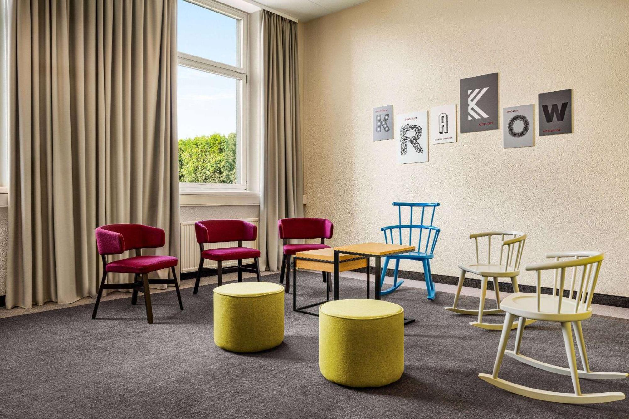 Vienna House Easy By Wyndham Cracow Hotel Krakow Exterior photo